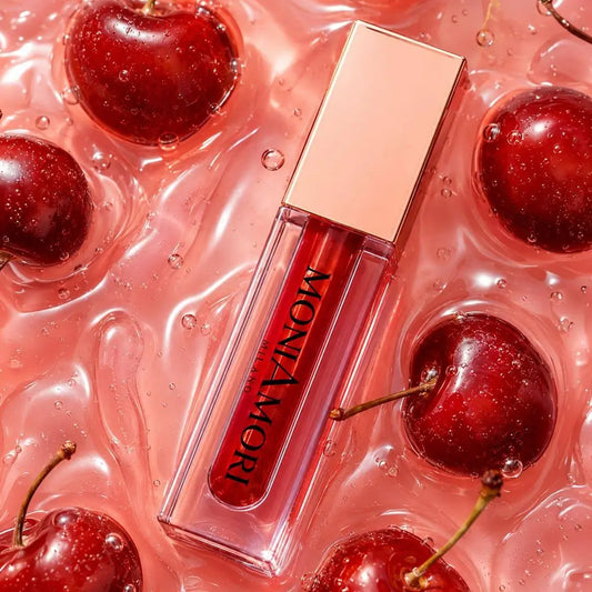 MoniAmori Juicy Oil Black Cherry | Feuchtigkeitsspendendes Lippenöl mit Wet-Look-Glanz kaufen MoniAmori Juicy Oil Black Cherry | Feuchtigkeitsspendendes Lippenöl mit Wet-Look-Glanz - Chogan Parfum