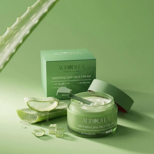 Aurodhea Tagescreme Aloe Vera mit LSF 15 & NUTRISILK™ | 50 ml kaufen Aurodhea Tagescreme Aloe Vera mit LSF 15 & NUTRISILK™ | 50 ml - Chogan Parfum