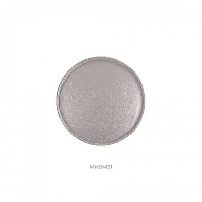 Chogan SHINY Kompakt-Lidschatten Pearl Grey MKOM31 Detailansicht der silber-grauen hochpigmentierten Textur