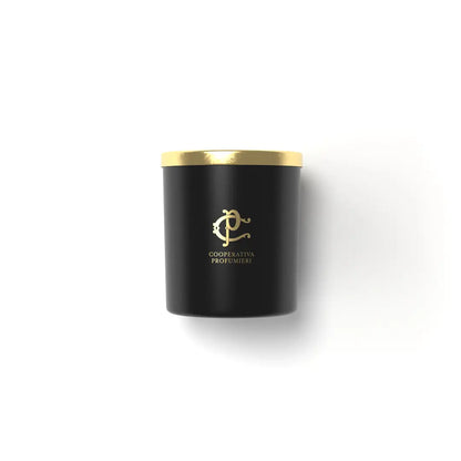 Cooperativa Profumieri MUSKÉ White Musk Duftkerze in 400 g mit schwarzem Gefäß und goldenem Deckel