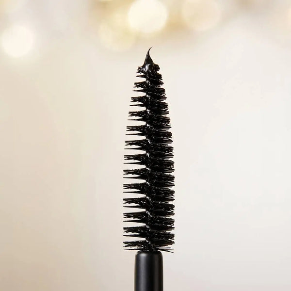 Detail des konischen Bürstchens der High Definition Mascara
